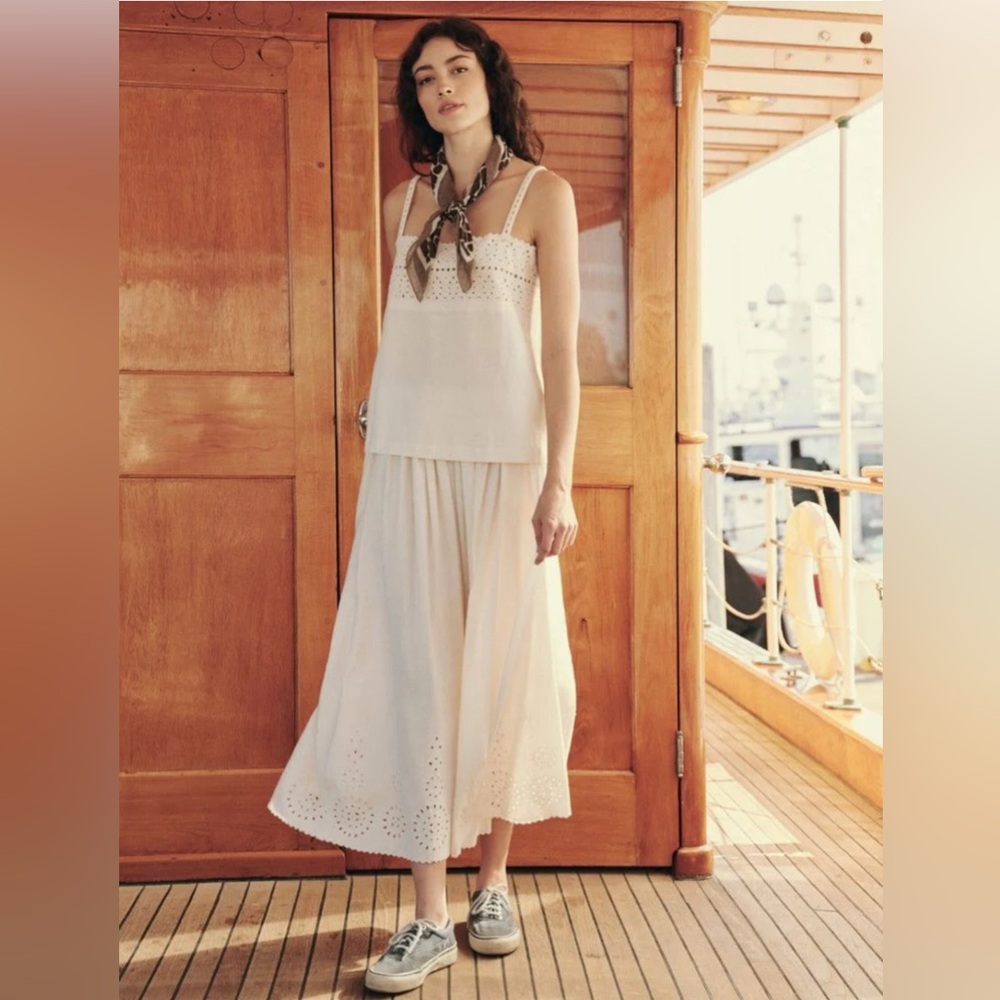 The Great Paddock Top in cream size medium